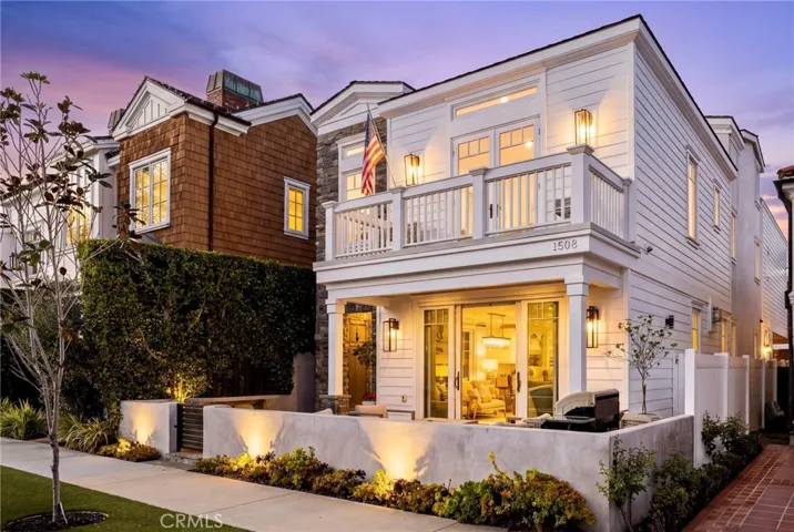 1508 E Balboa Newport Beach California Beach Home, Beautiful Newer home one block from Harbor, Newport Peninsula Point.