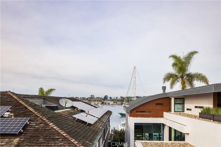 1508 E Balboa Newport Beach California Beach Home, Beautiful Newer home one block from Harbor, Newport Peninsula Point.