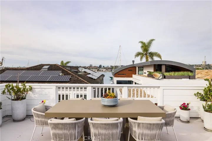 1508 E Balboa Newport Beach California Beach Home, Beautiful Newer home one block from Harbor, Newport Peninsula Point.