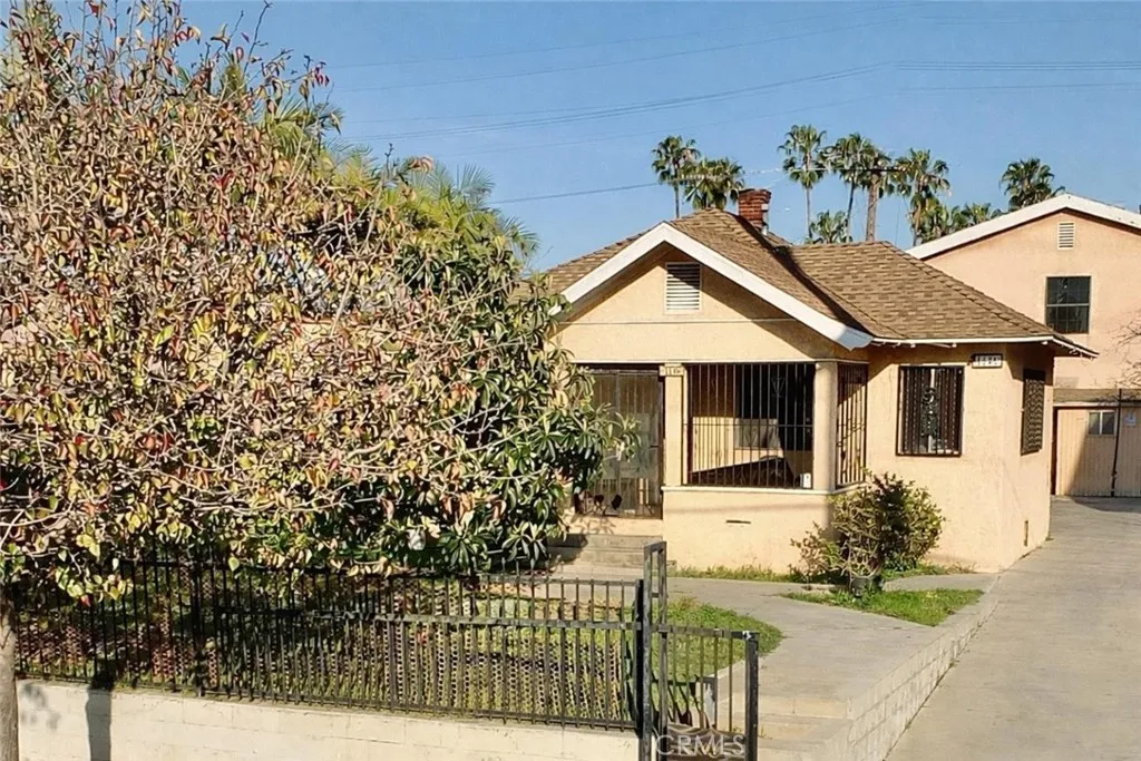 1146 Daisy, Long Beach, California 90813 home-pic-1