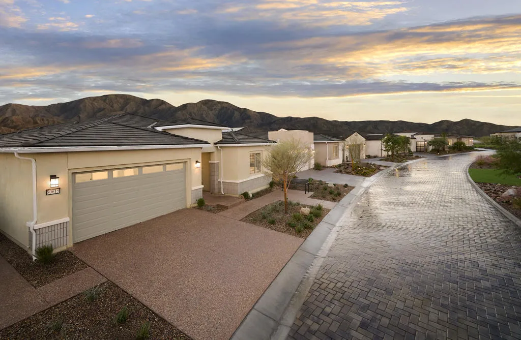 39 705 Everglades Drive, Indio, California 92203 home-pic-1