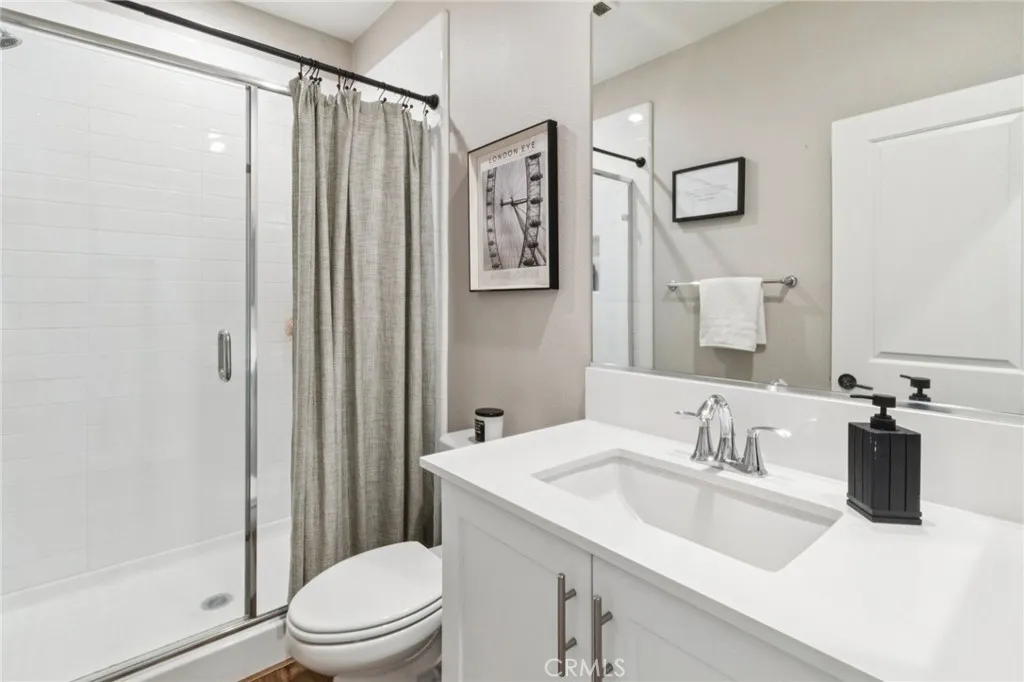 826 Camino Cantera, Chula Vista, California 91913 home-pic-17