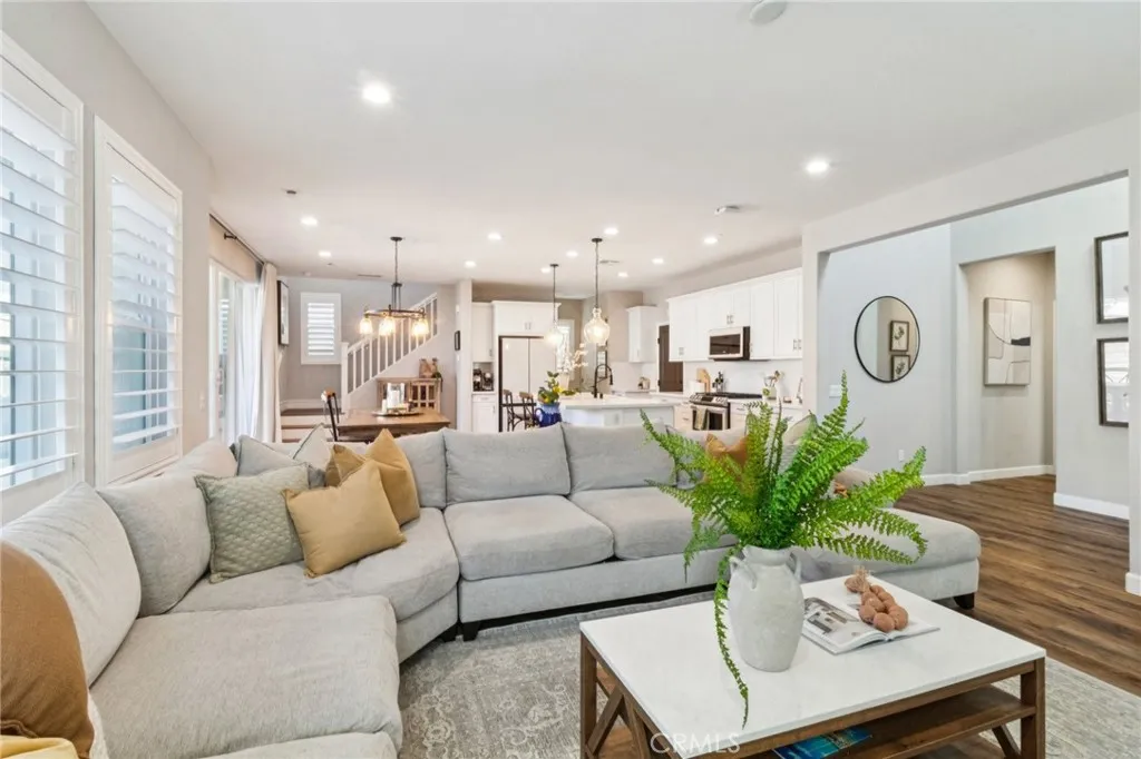 826 Camino Cantera, Chula Vista, California 91913 home-pic-9
