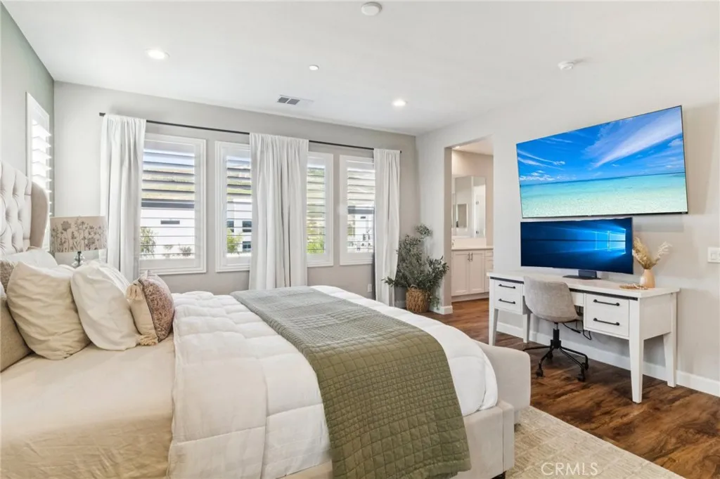 826 Camino Cantera, Chula Vista, California 91913 home-pic-22