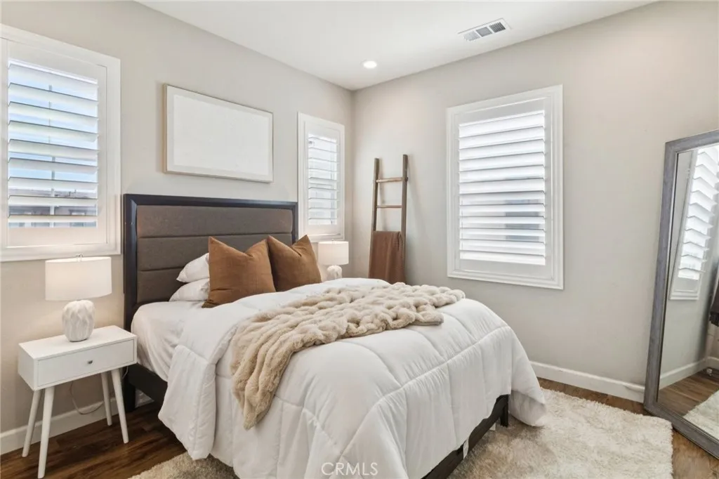 826 Camino Cantera, Chula Vista, California 91913 home-pic-7