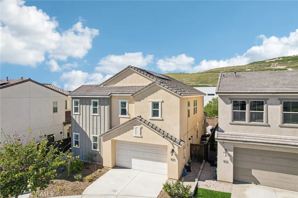 826 Camino Cantera, Chula Vista, California 91913 home-pic-1