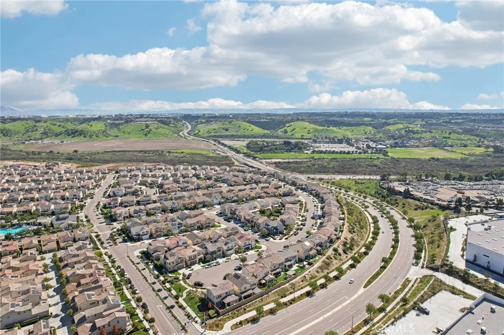 826 Camino Cantera, Chula Vista, California 91913 home-pic-46