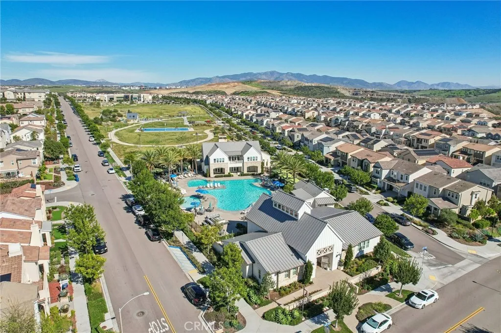 826 Camino Cantera, Chula Vista, California 91913 home-pic-57