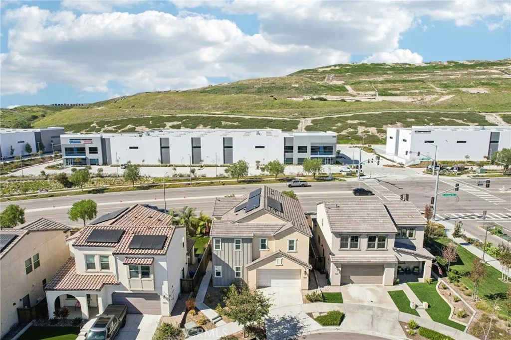 826 Camino Cantera, Chula Vista, California 91913 home-pic-40
