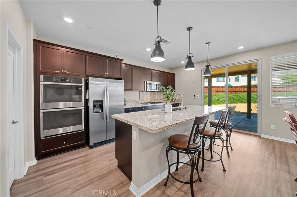 27490 Grand Teton Court, Menifee, California 92585 home-pic-6