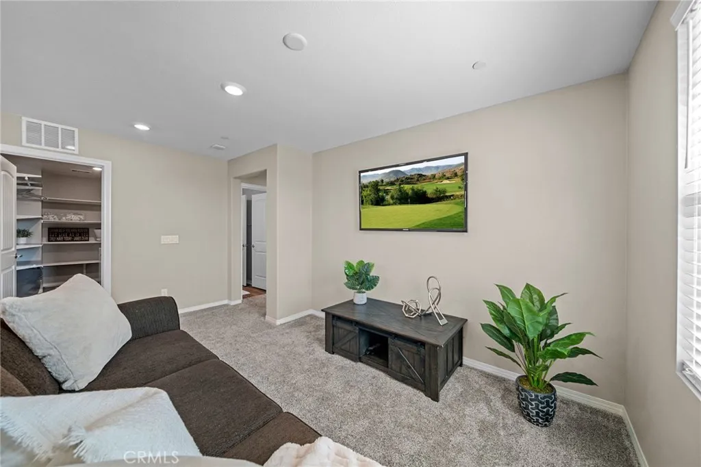 27490 Grand Teton Court, Menifee, California 92585 home-pic-26