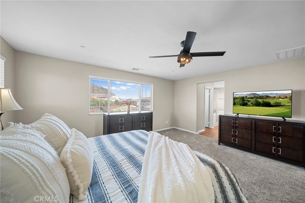 27490 Grand Teton Court, Menifee, California 92585 home-pic-36