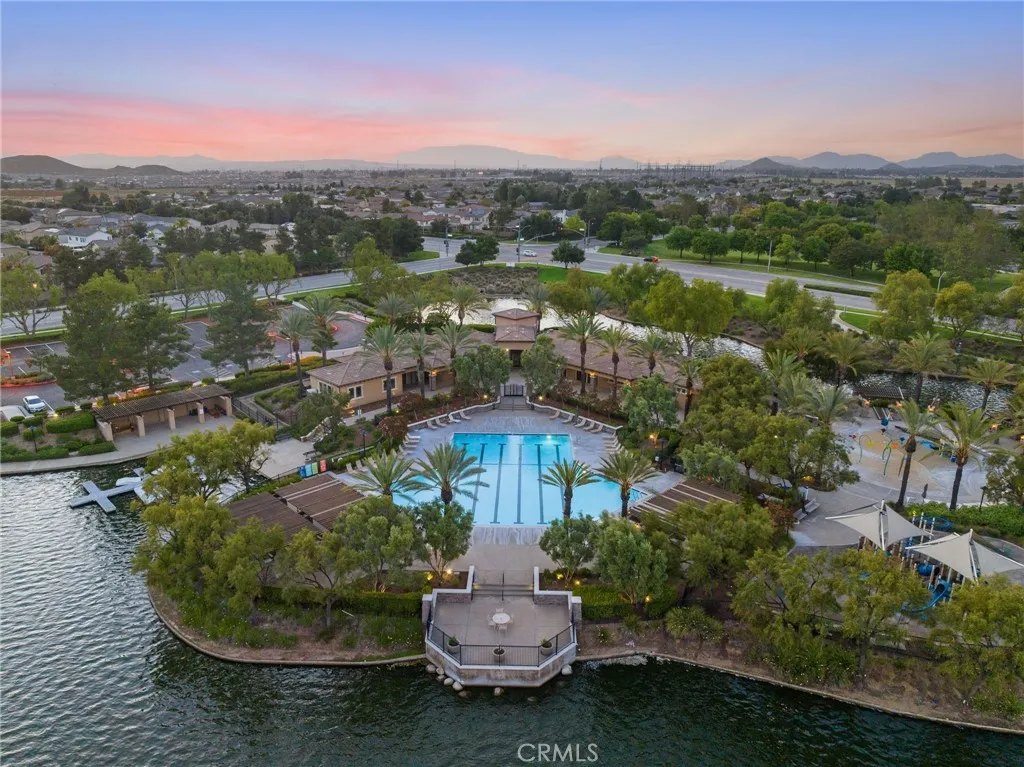 27490 Grand Teton Court, Menifee, California 92585 home-pic-52