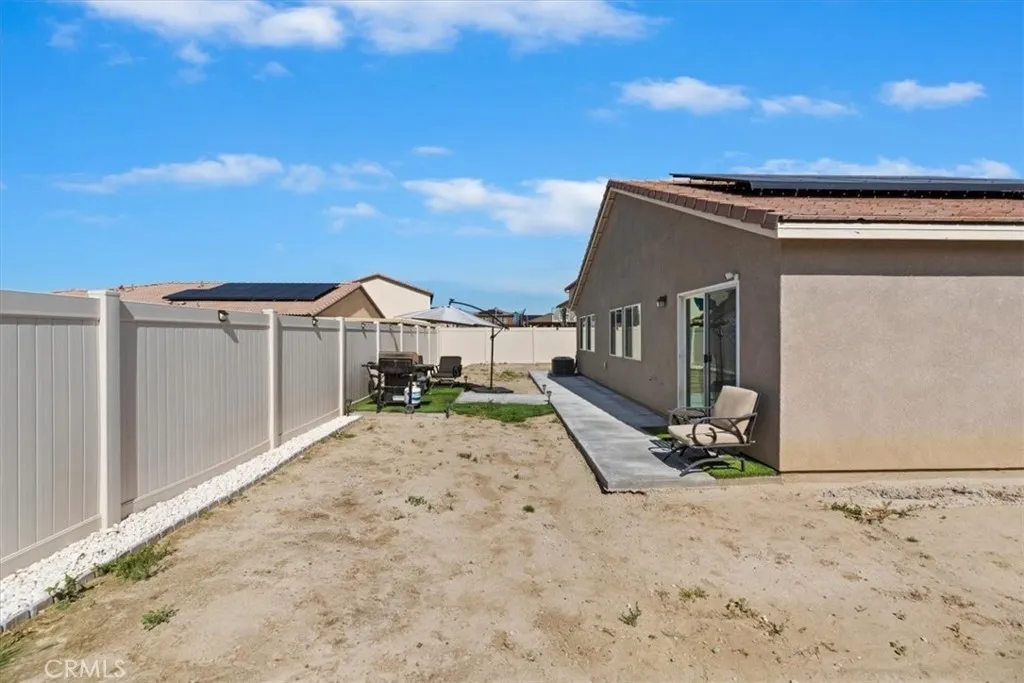 1467 Carolina Court, Hemet, California 92543 home-pic-44
