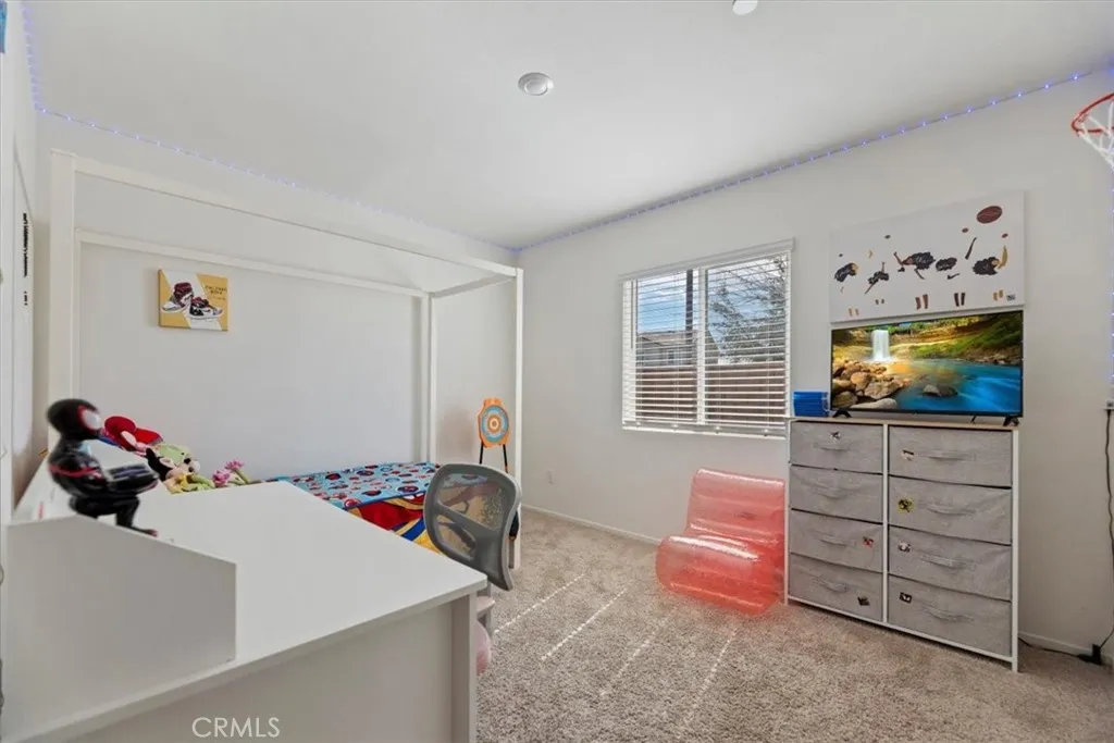 1467 Carolina Court, Hemet, California 92543 home-pic-11