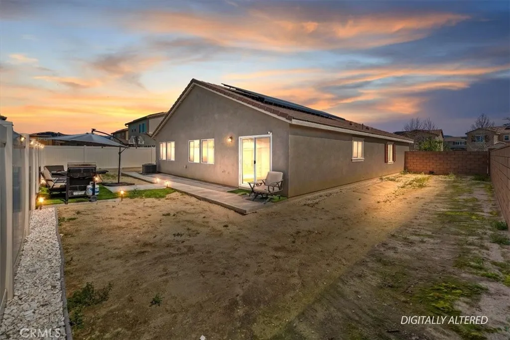 1467 Carolina Court, Hemet, California 92543 home-pic-39