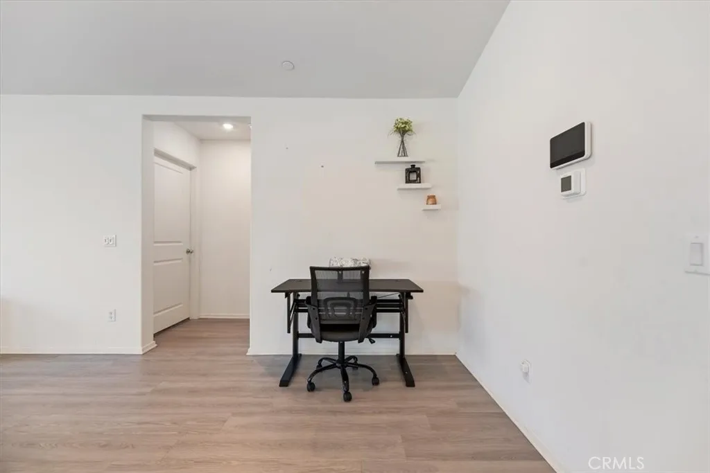 1467 Carolina Court, Hemet, California 92543 home-pic-22