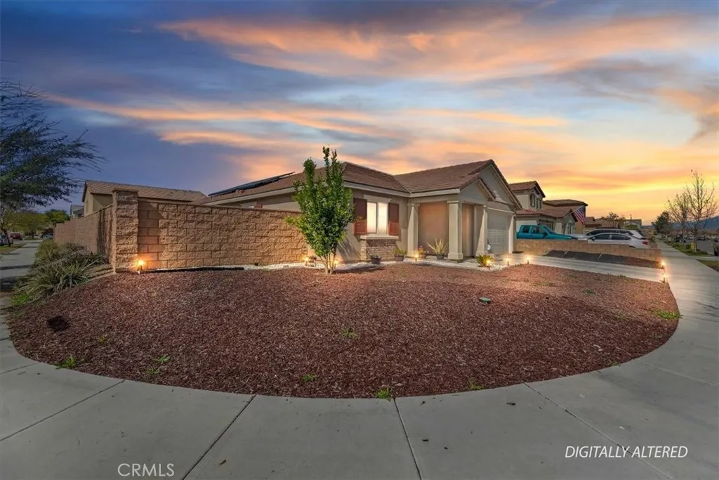 1467 Carolina Court, Hemet, California 92543 home-pic-3