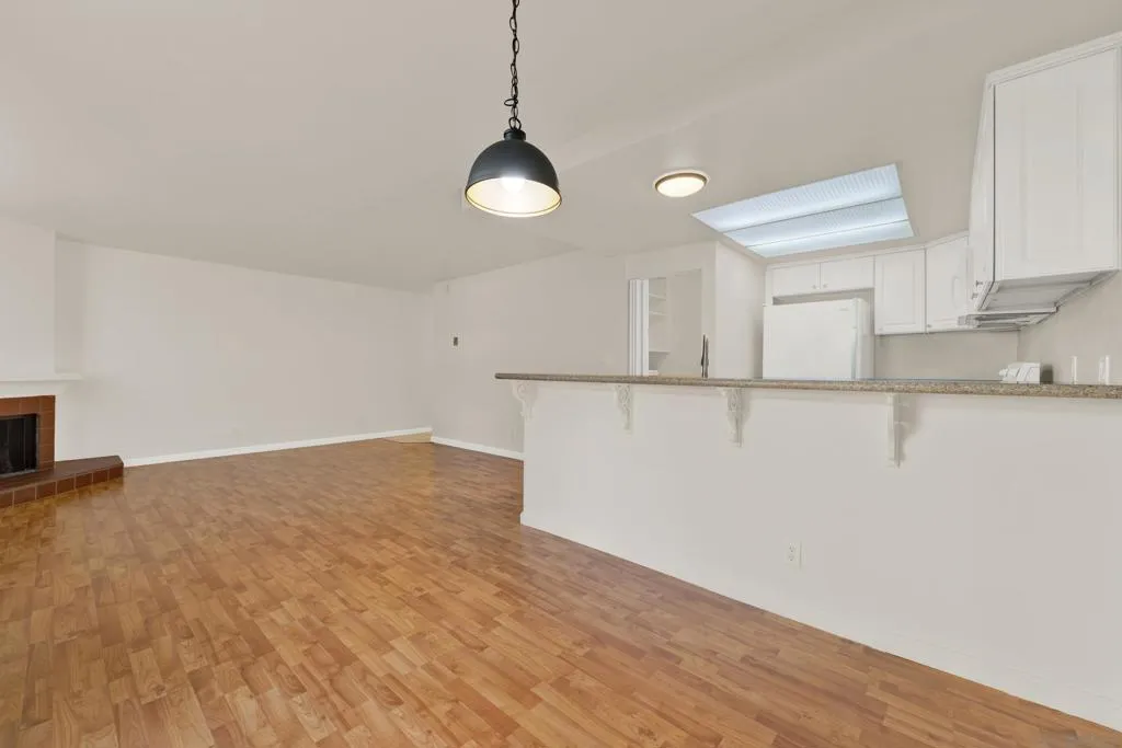 5750 Friars Rd 109, San Diego, California 92110 home-pic-30