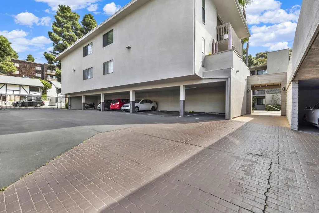 5750 Friars Rd 109, San Diego, California 92110 home-pic-45