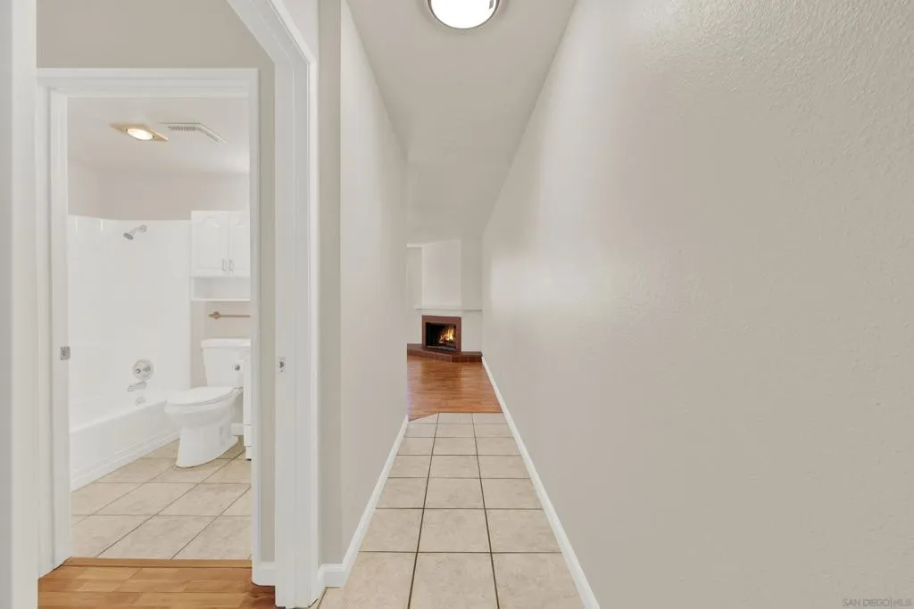5750 Friars Rd 109, San Diego, California 92110 home-pic-16