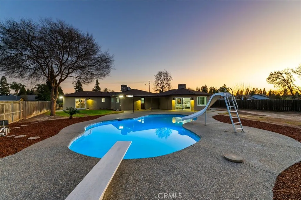2325 Sierra Avenue, Clovis, California 93611 home-pic-51