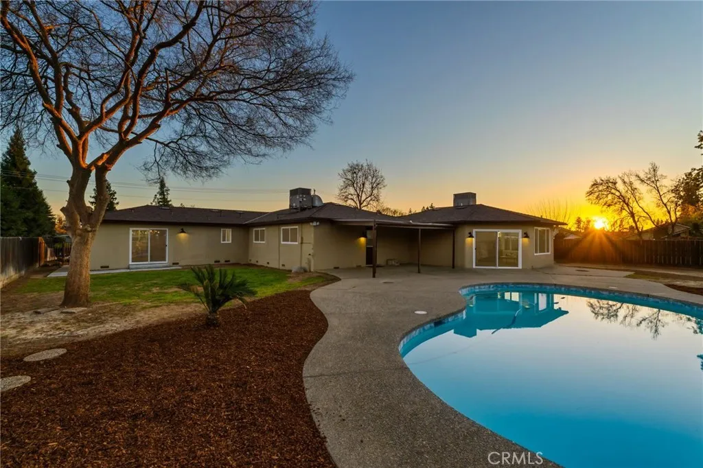 2325 Sierra Avenue, Clovis, California 93611 home-pic-46