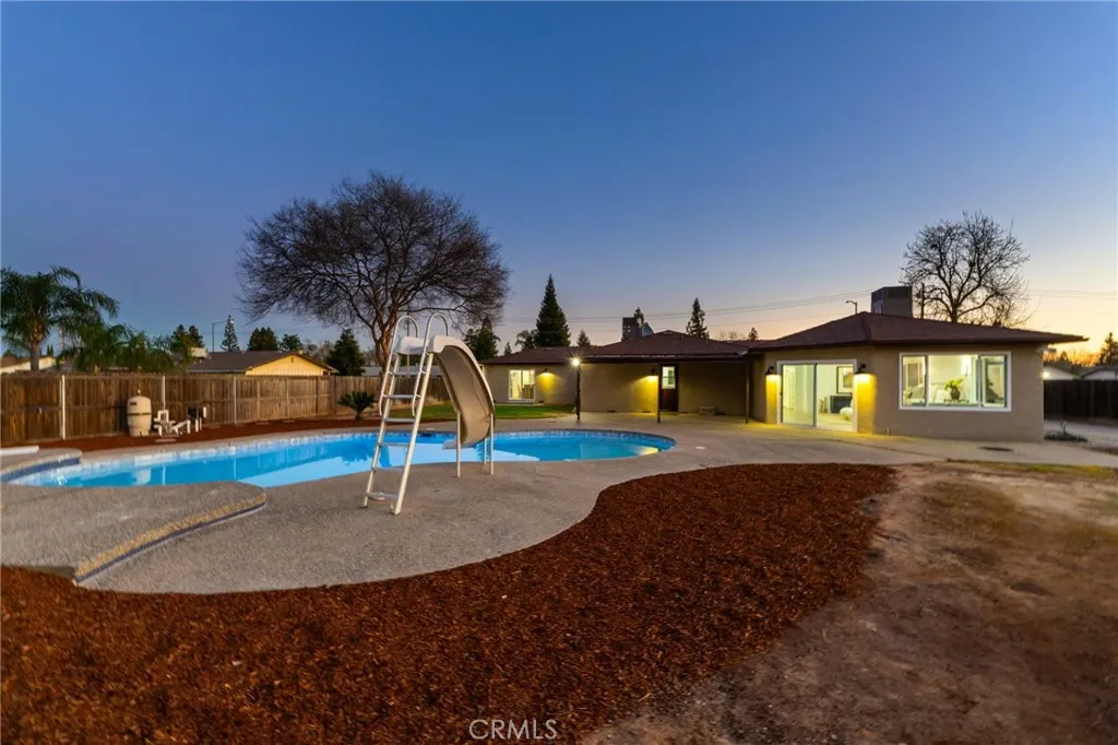 2325 Sierra Avenue, Clovis, California 93611 home-pic-52