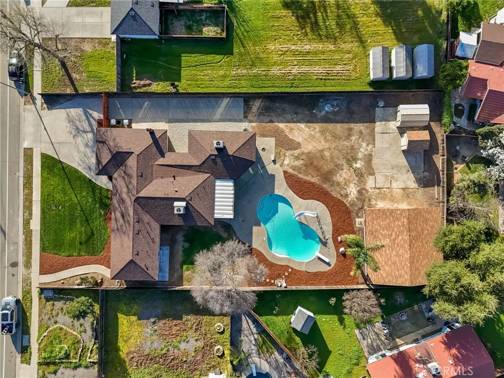 2325 Sierra Avenue, Clovis, California 93611 home-pic-65