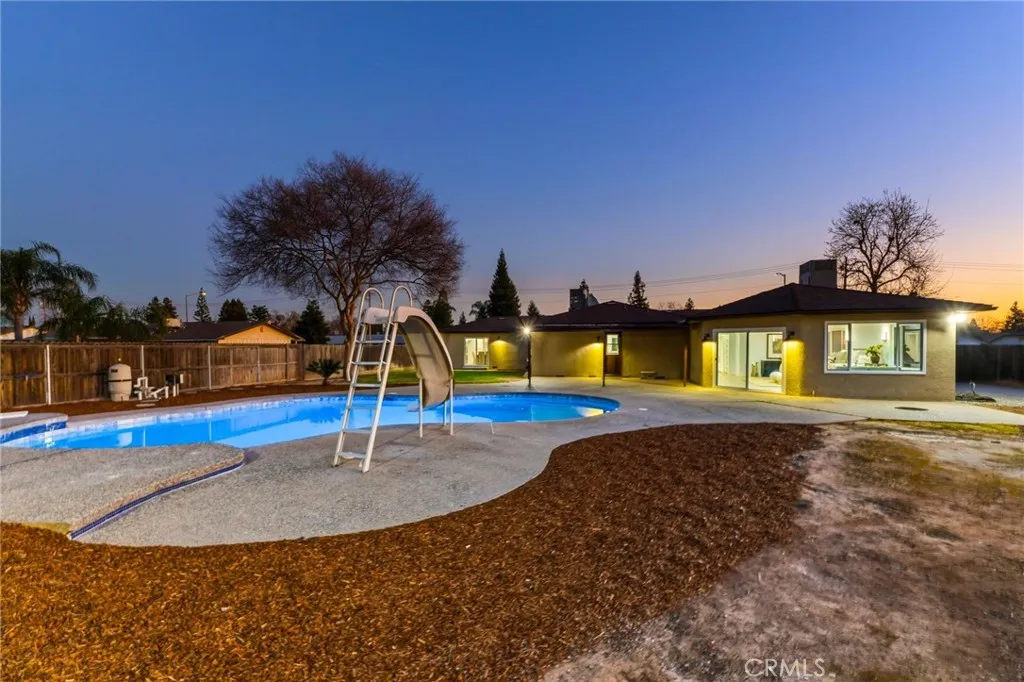 2325 Sierra Avenue, Clovis, California 93611 home-pic-56