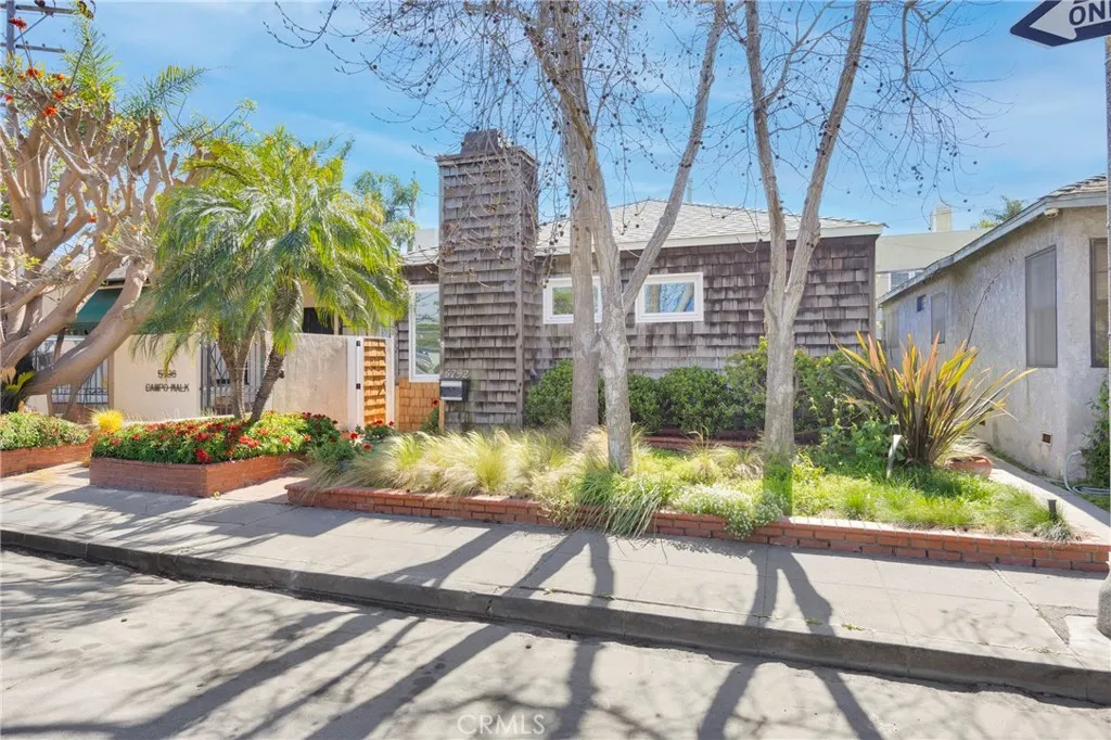 5792 Campo Walk, Long Beach, California 90803 home-pic-2