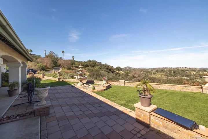 13804 Chaparral Terrace, Valley Center, California 92082