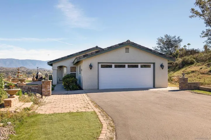 13804 Chaparral Terrace, Valley Center, California 92082