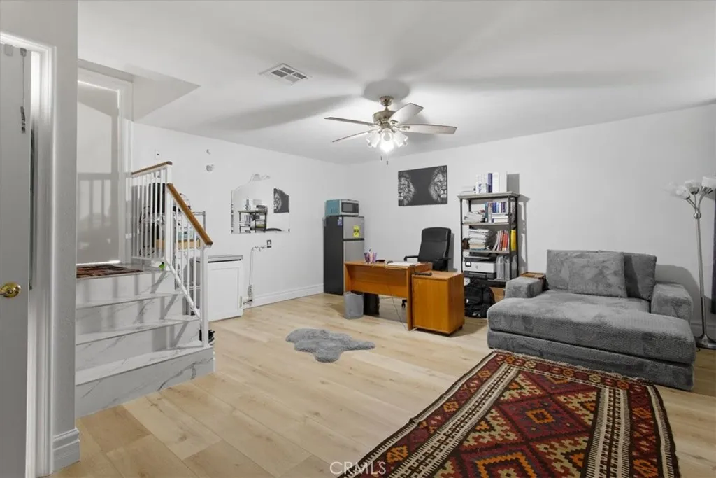 5727 Etiwanda 3, Tarzana, California 91364 home-pic-28