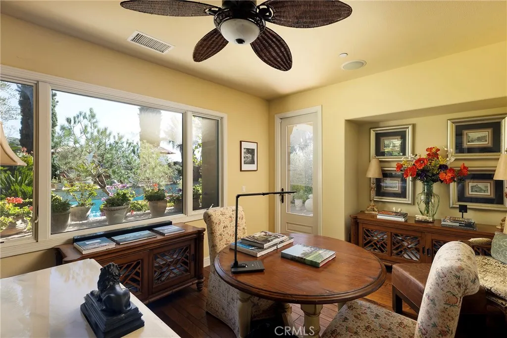 35 Calle Careyes, San Clemente, California 92673 home-pic-43
