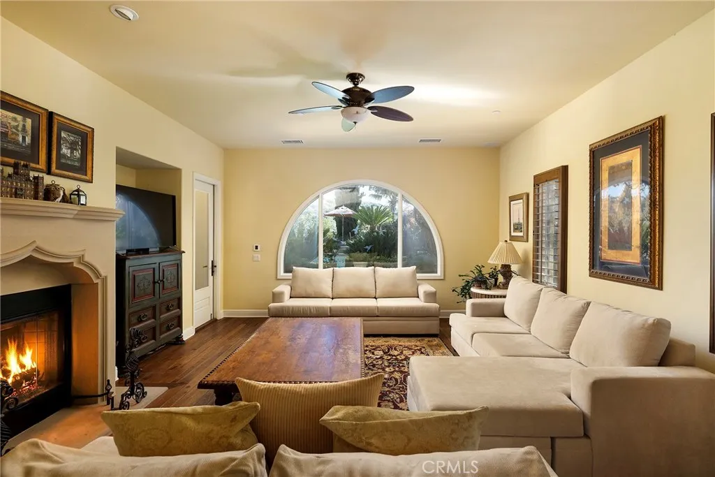 35 Calle Careyes, San Clemente, California 92673 home-pic-18