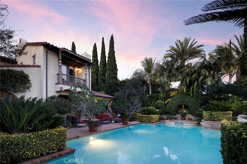 35 Calle Careyes, San Clemente, California 92673 home-pic-1