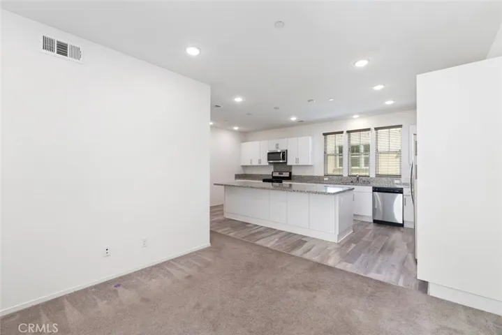 5341 Calle Rockfish 76, San Diego, California 92154