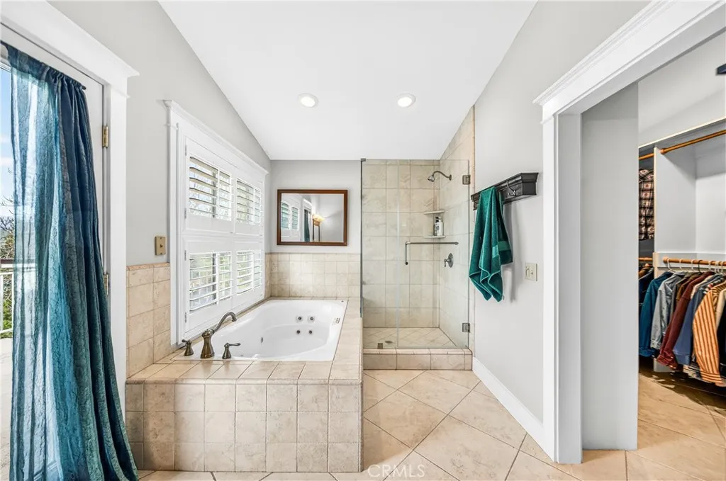 33620 Oak Drive, Hemet, California 92544 home-pic-48