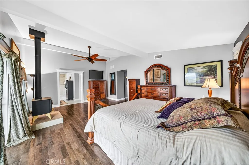33620 Oak Drive, Hemet, California 92544 home-pic-44