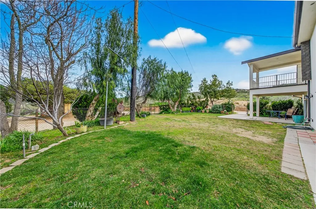 33620 Oak Drive, Hemet, California 92544 home-pic-62