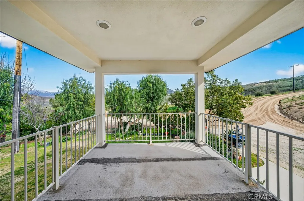 33620 Oak Drive, Hemet, California 92544 home-pic-58