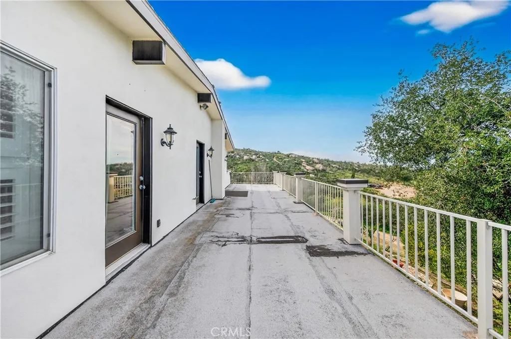 33620 Oak Drive, Hemet, California 92544 home-pic-54