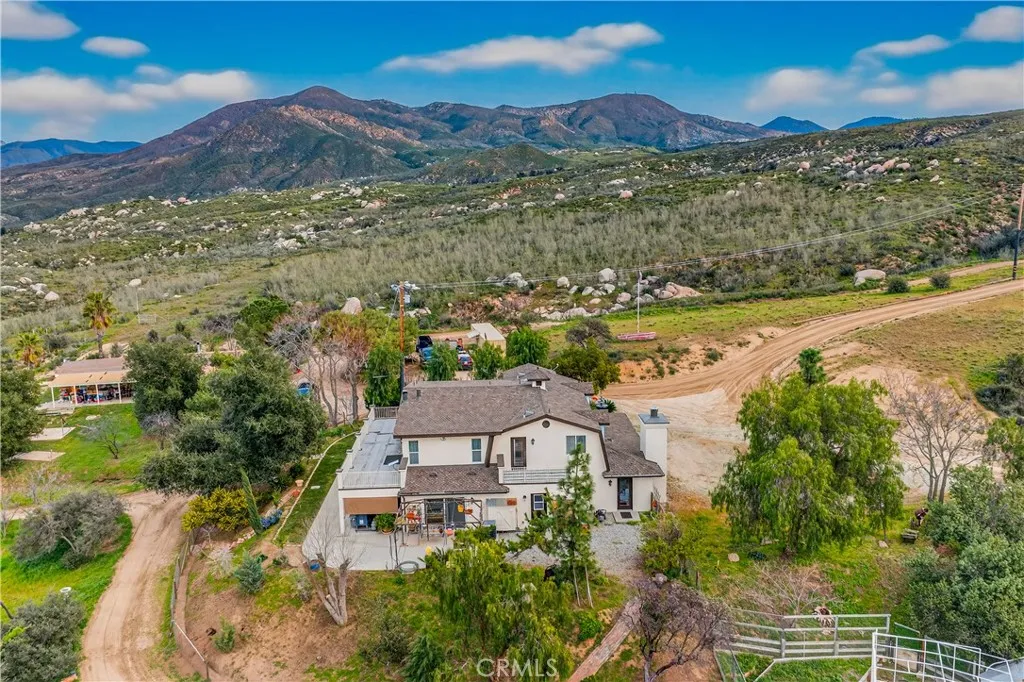 33620 Oak Drive, Hemet, California 92544 home-pic-70