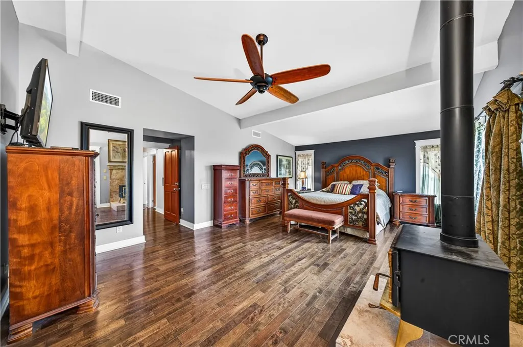 33620 Oak Drive, Hemet, California 92544 home-pic-45