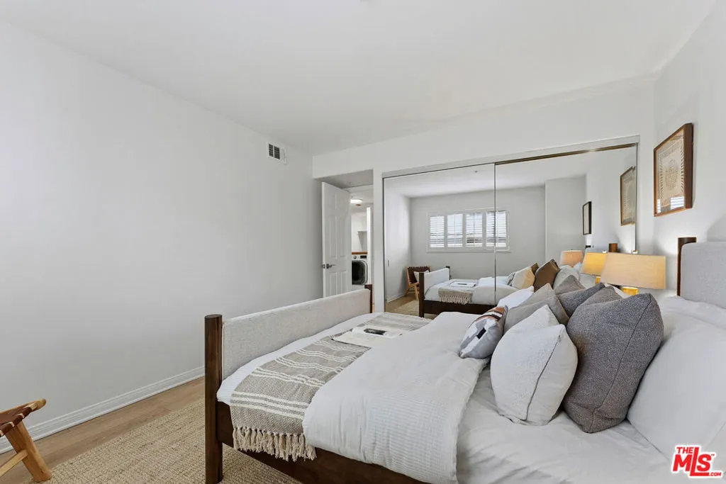 1214 14th Street 204, Santa Monica, California 90404 home-pic-20
