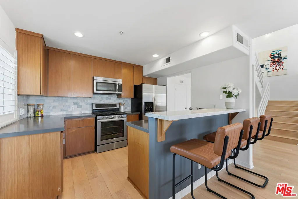 1214 14th Street 204, Santa Monica, California 90404 home-pic-10