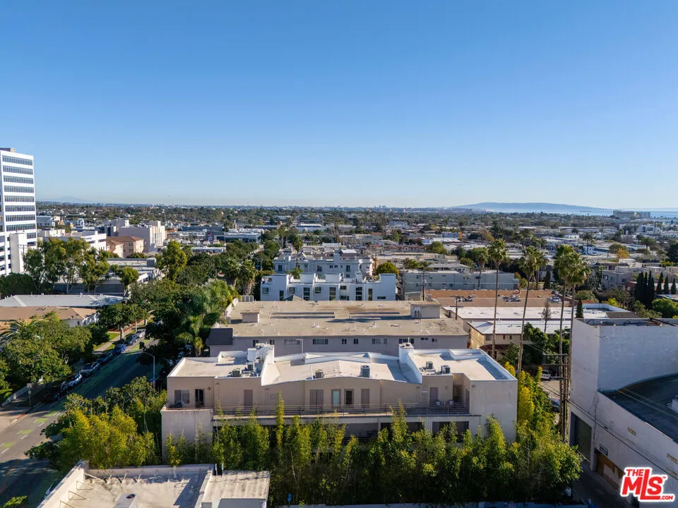 1214 14th Street 204, Santa Monica, California 90404 home-pic-34