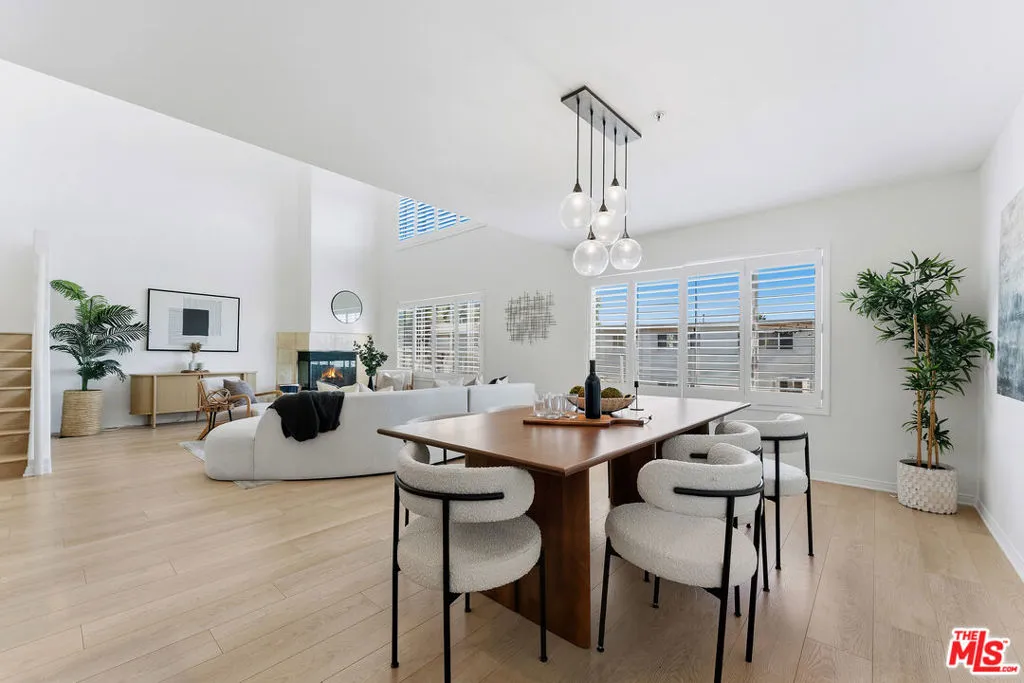 1214 14th Street 204, Santa Monica, California 90404 home-pic-6