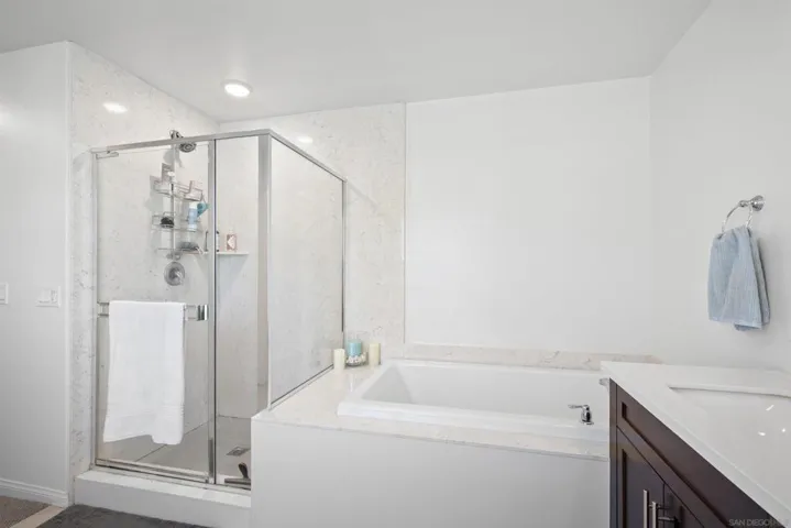 10664 Cobble Court, Santee, California 92071